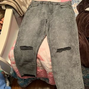 American eagle distressed mom jeans